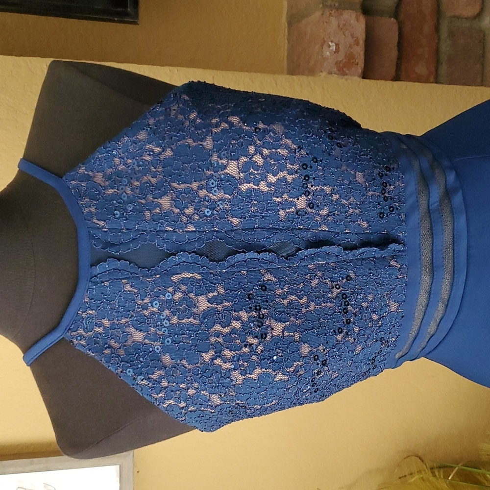 Morgan & Co. Teal Sequin Floral Lace Women's Formal Dress JUNIORS SIZE: 5/6 - Picture 4 of 16